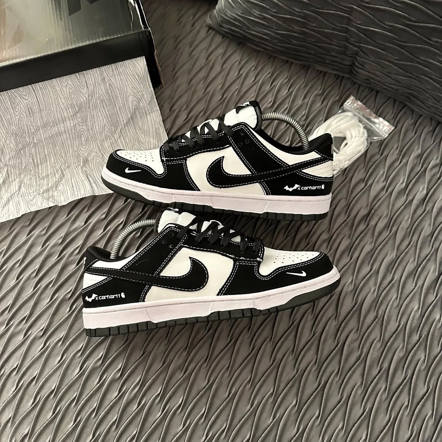 Nike Dunk Low Carhartt