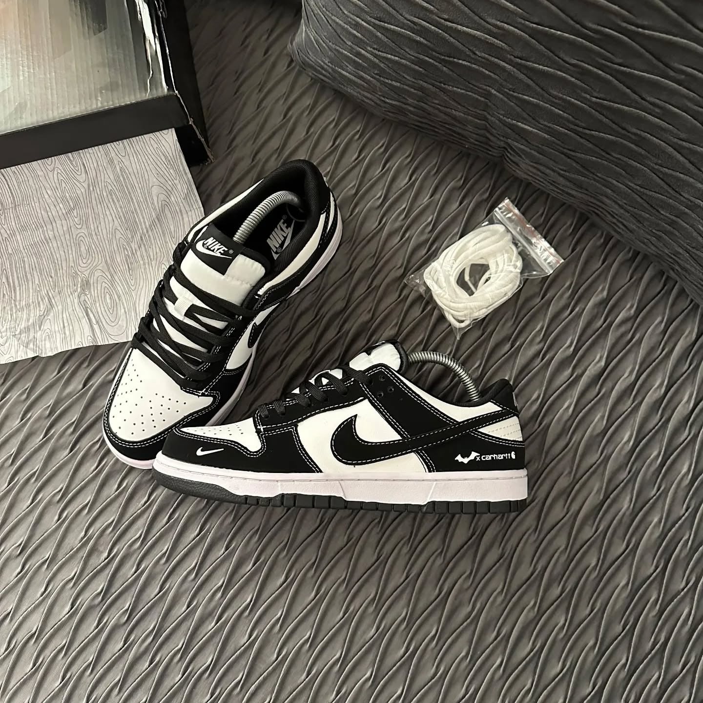 Nike Dunk Low Carhartt