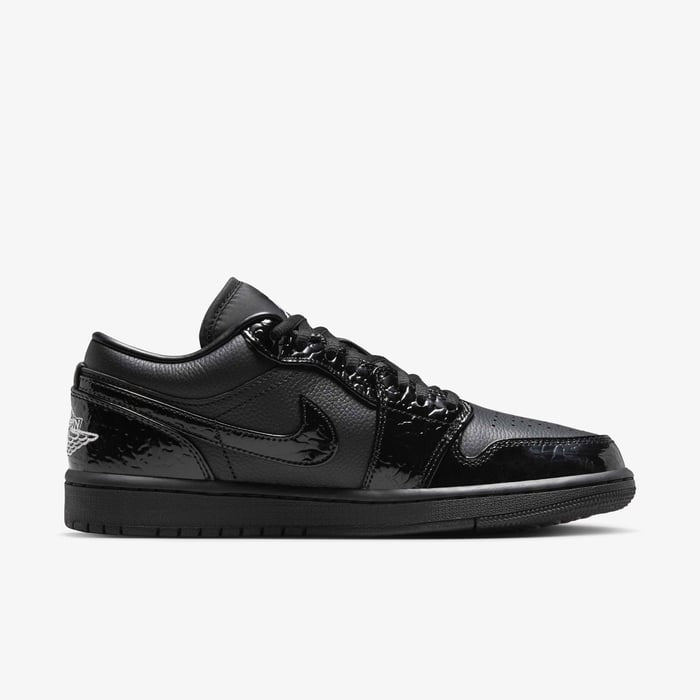 Air Jordan 1 Low SE Black