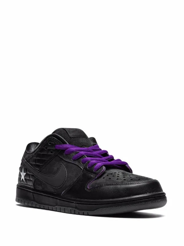 Nike Familia x Dunk Low Pro QS SB 'First Avenue'