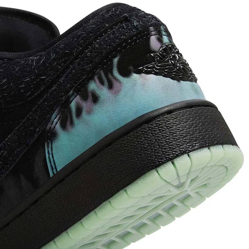 Air Jordan 1 Low GS Fortune Fly Halloween