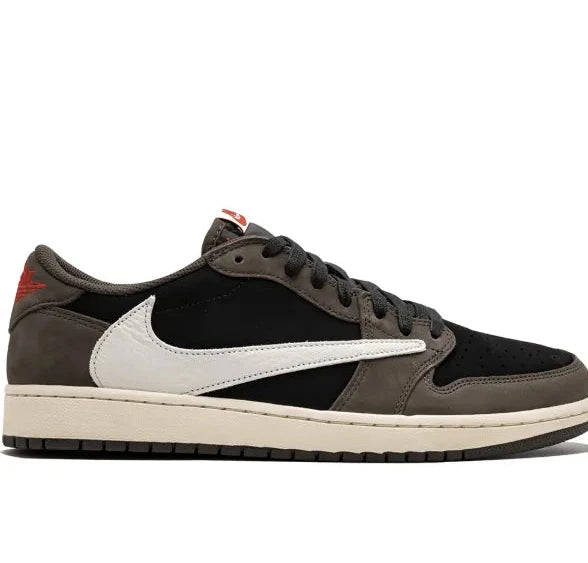 Jordan
x Travis Scott Air Jordan 1 Low sneakers
