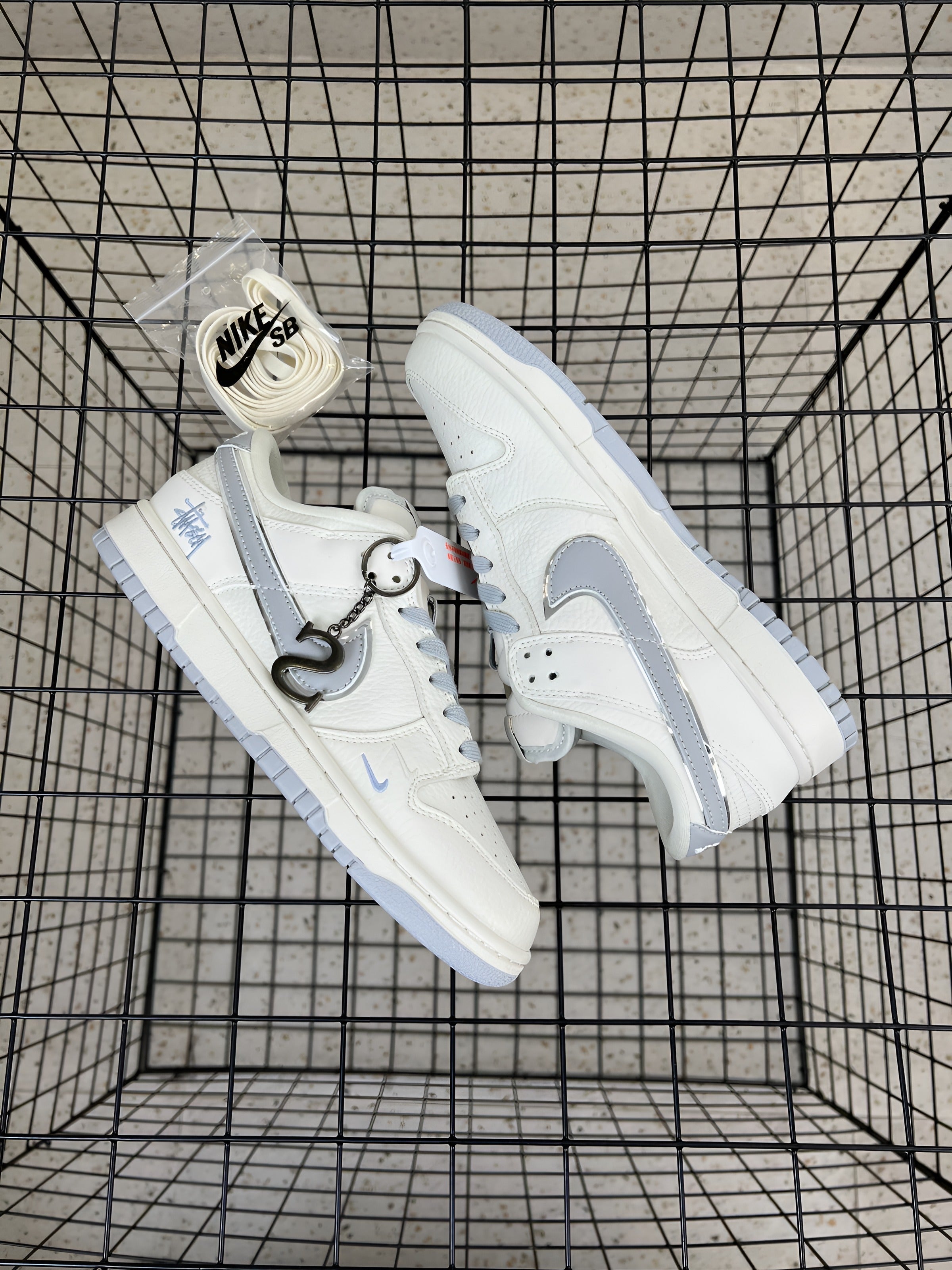 Stussy X Nike Dunk Low White/Grey