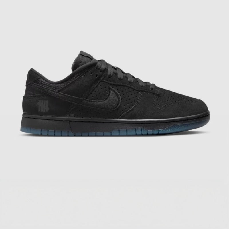 Nike Dunk Low UNDEFEATED